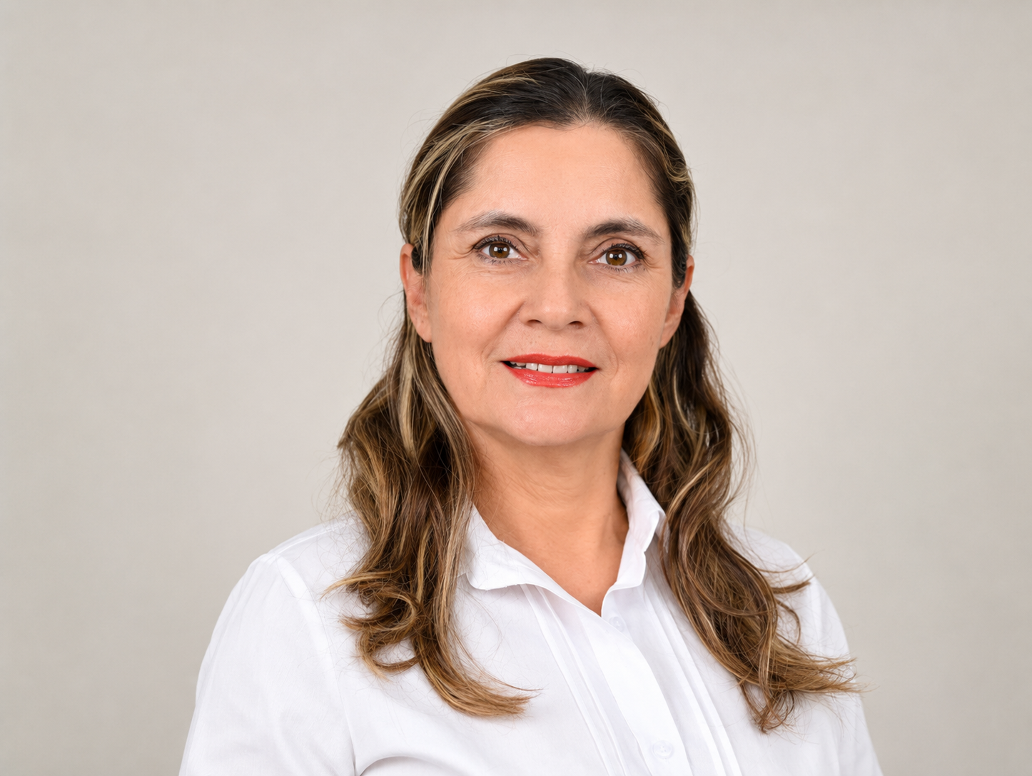 CLAUDIA LEON SALVATIERRA